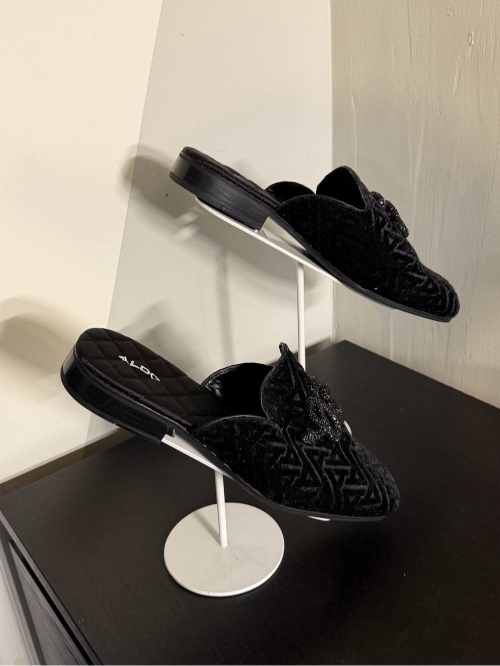 ALDO “SQUAMO” Black Quilted Velvet Beaded Slip-On Mules